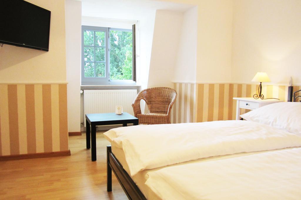 Landhotel Gut Zarrentin Gransebieth Szoba fotó