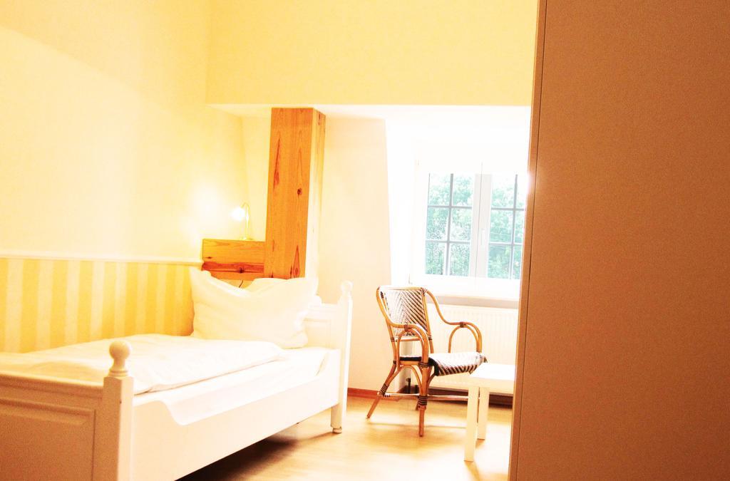 Landhotel Gut Zarrentin Gransebieth Szoba fotó